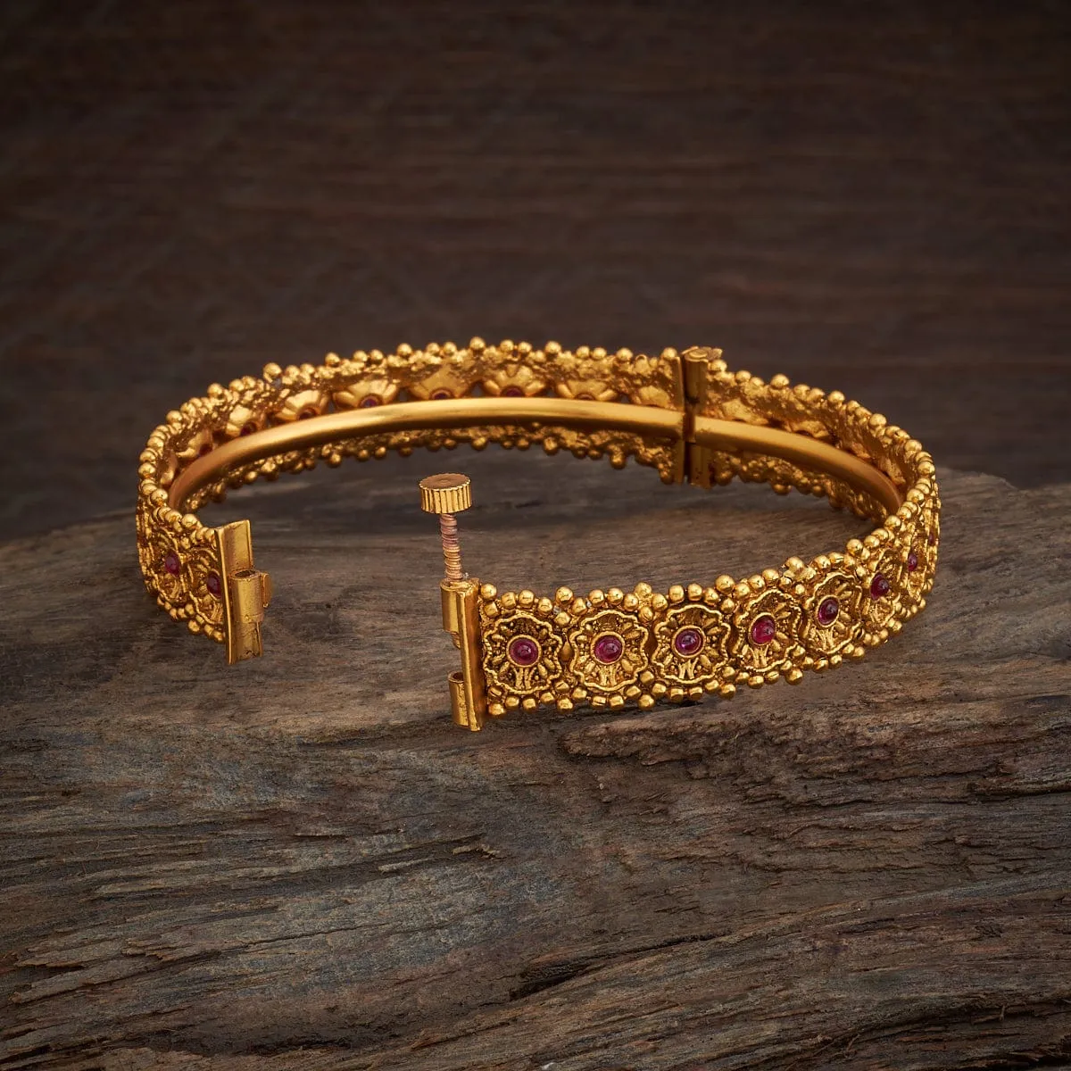 Antique Bangle 160746