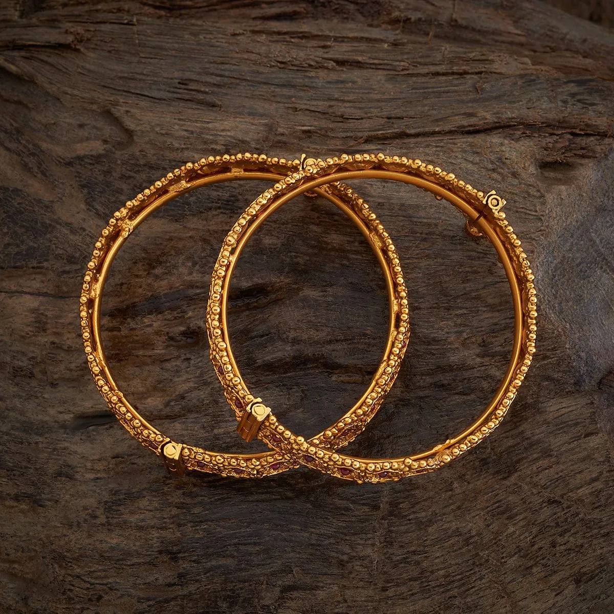 Antique Bangle 160746