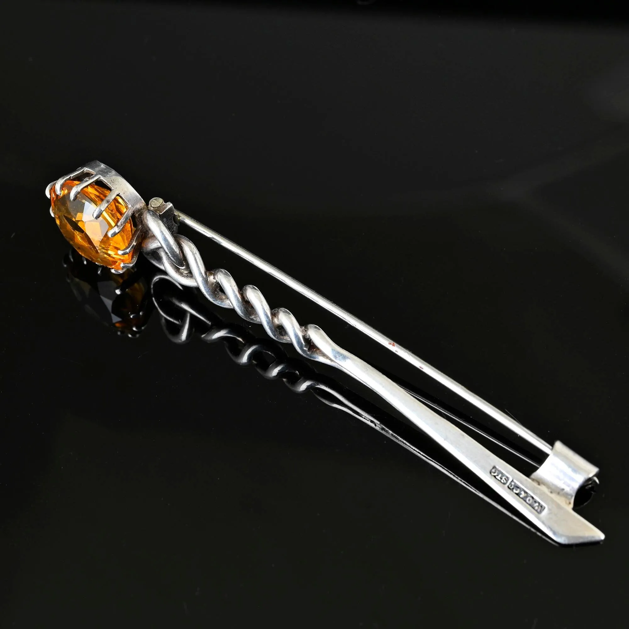 Antique Victorian Scottish Citrine Comet Kilt Brooch
