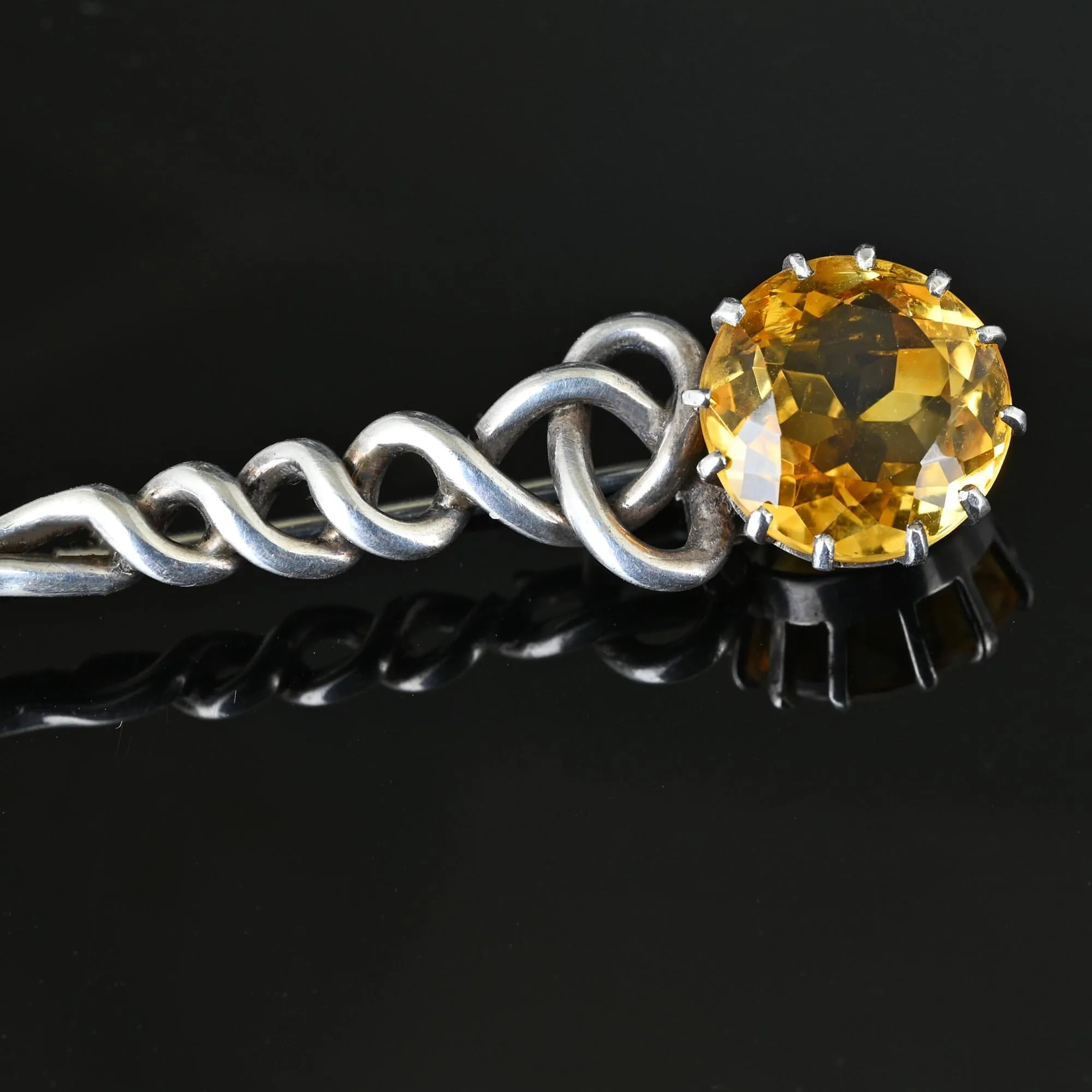 Antique Victorian Scottish Citrine Comet Kilt Brooch
