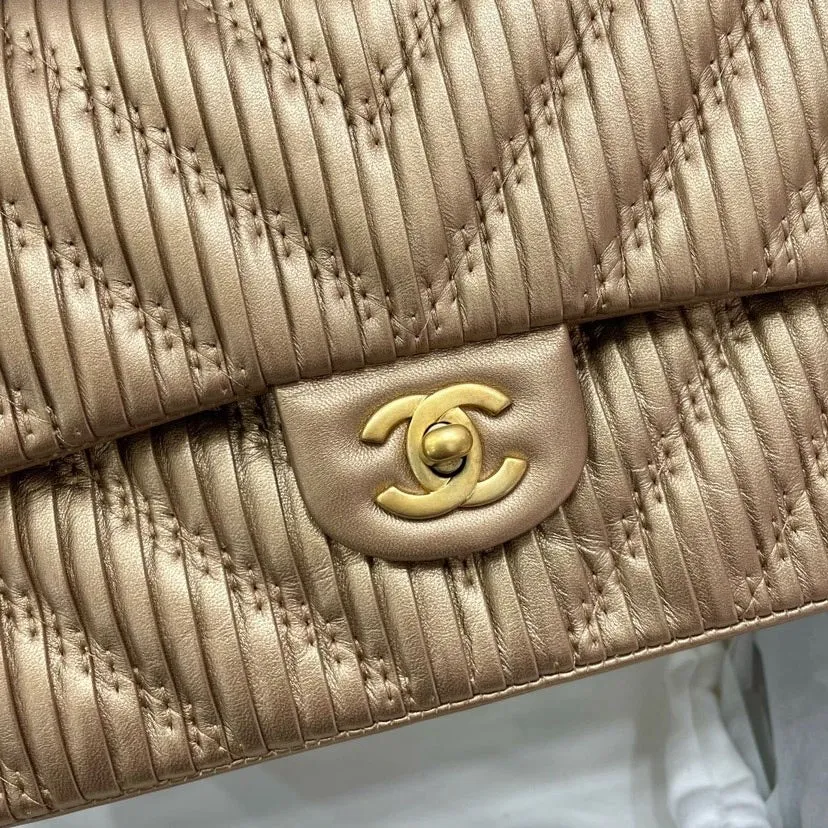 Chanel Cf Medium Limited Edition Full Set (Card 25xxx)