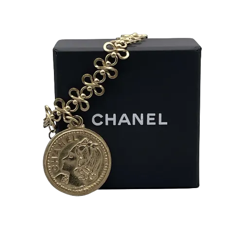 CHANEL - Vintage 03P Side Portrait '5' Medallion Chain Gold '' Bracelet