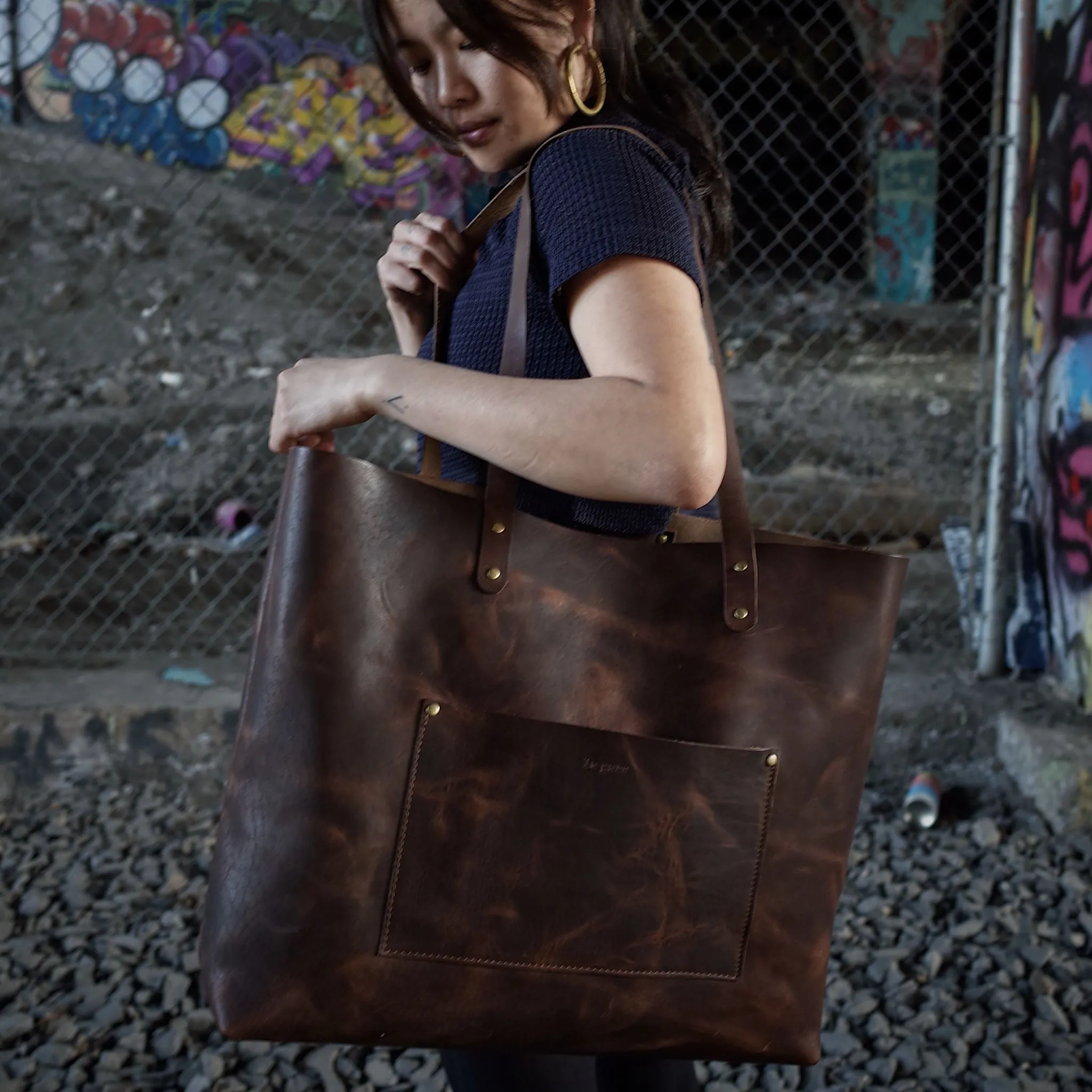 Dunham Leather Tote Bag – Dark Brown Edition