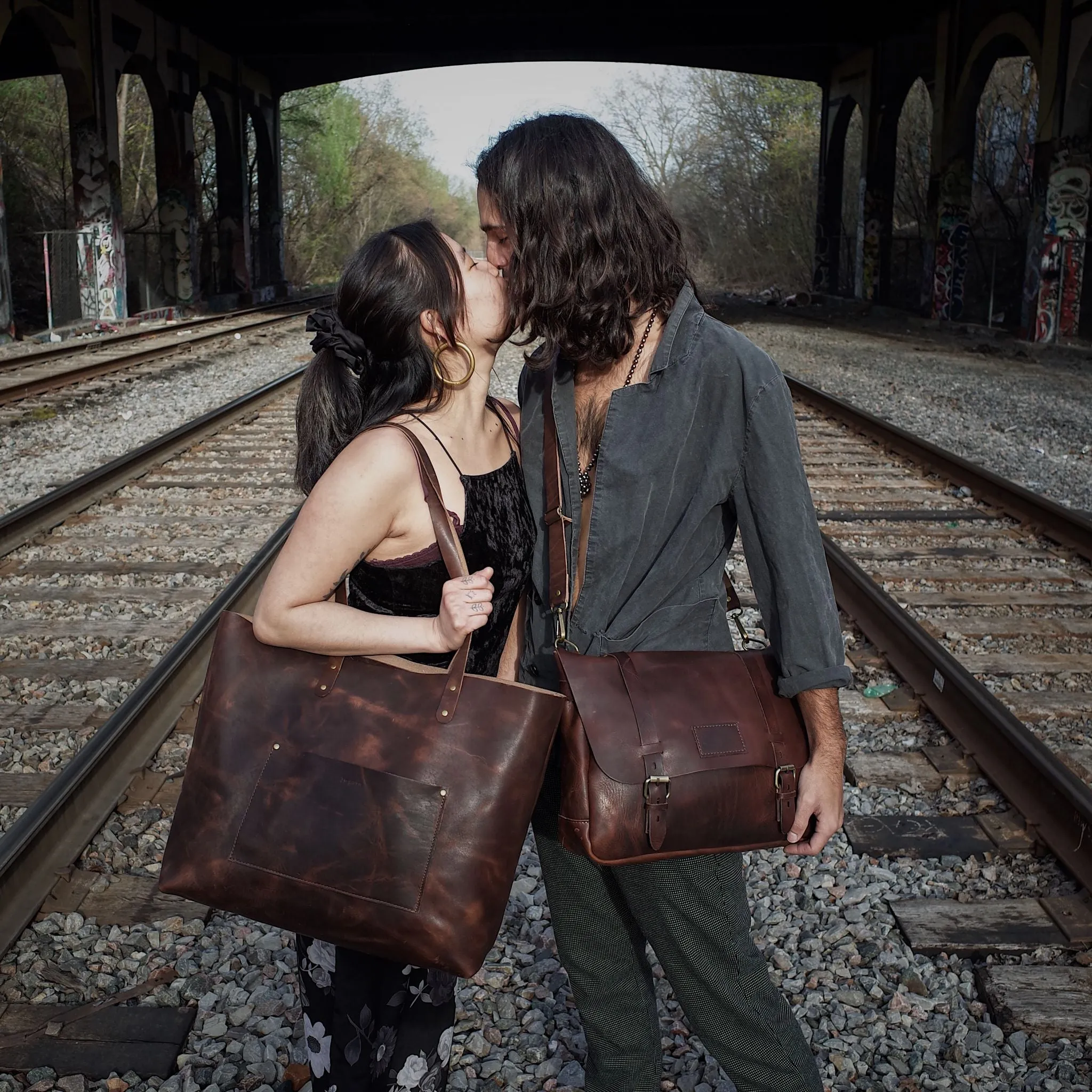 Dunham Leather Tote Bag – Dark Brown Edition