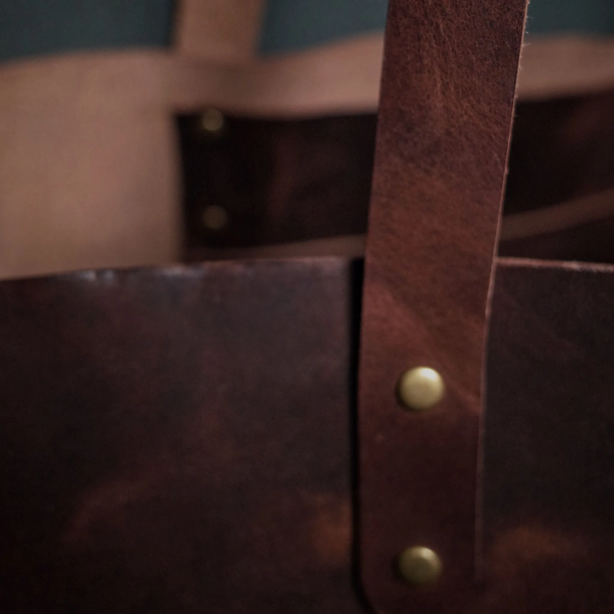 Dunham Leather Tote Bag – Dark Brown Edition
