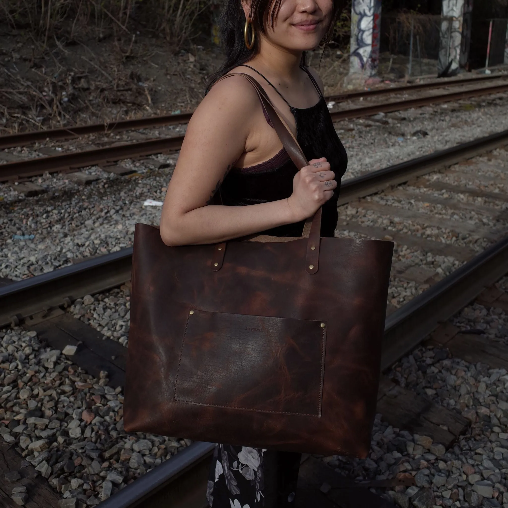 Dunham Leather Tote Bag – Dark Brown Edition