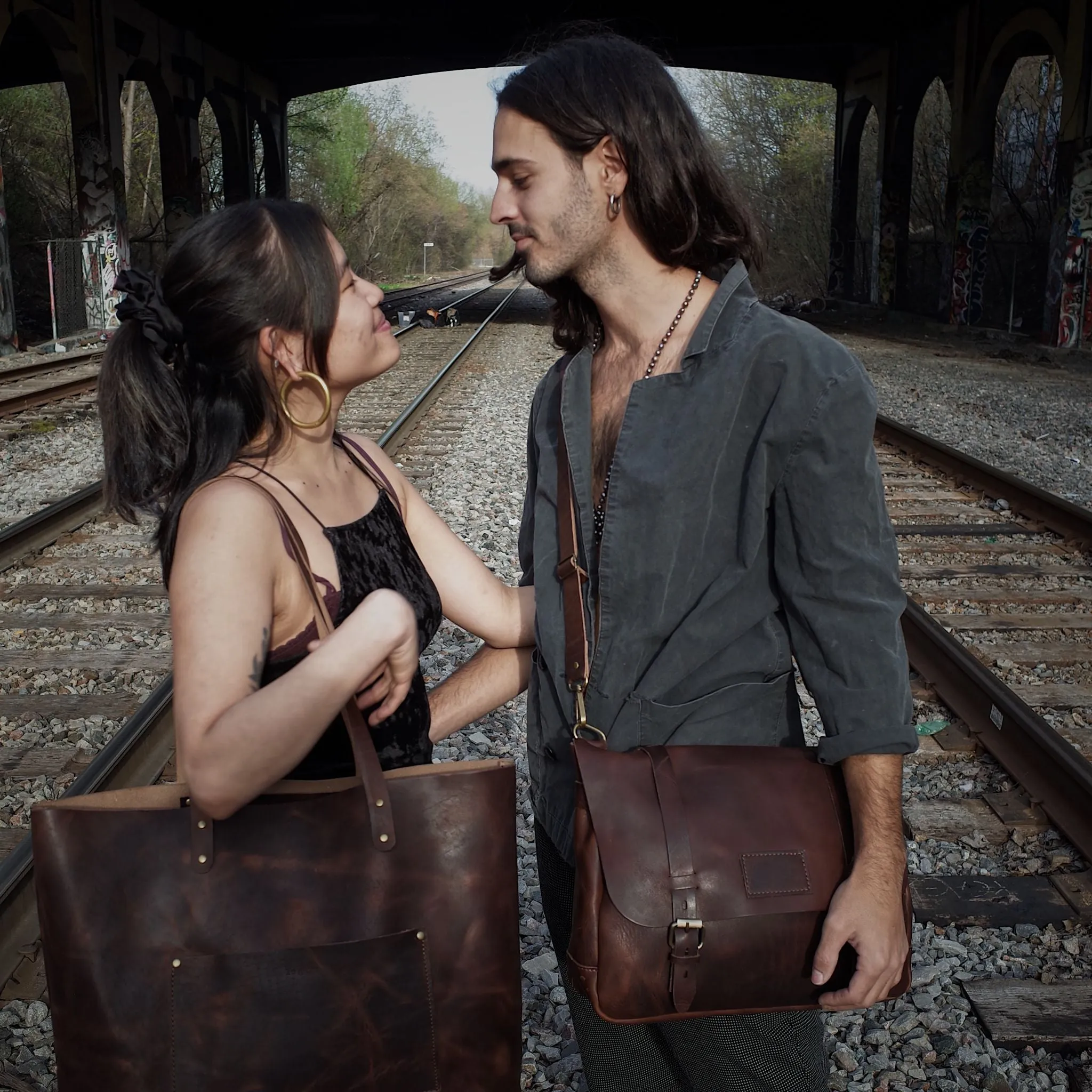 Dunham Leather Tote Bag – Dark Brown Edition