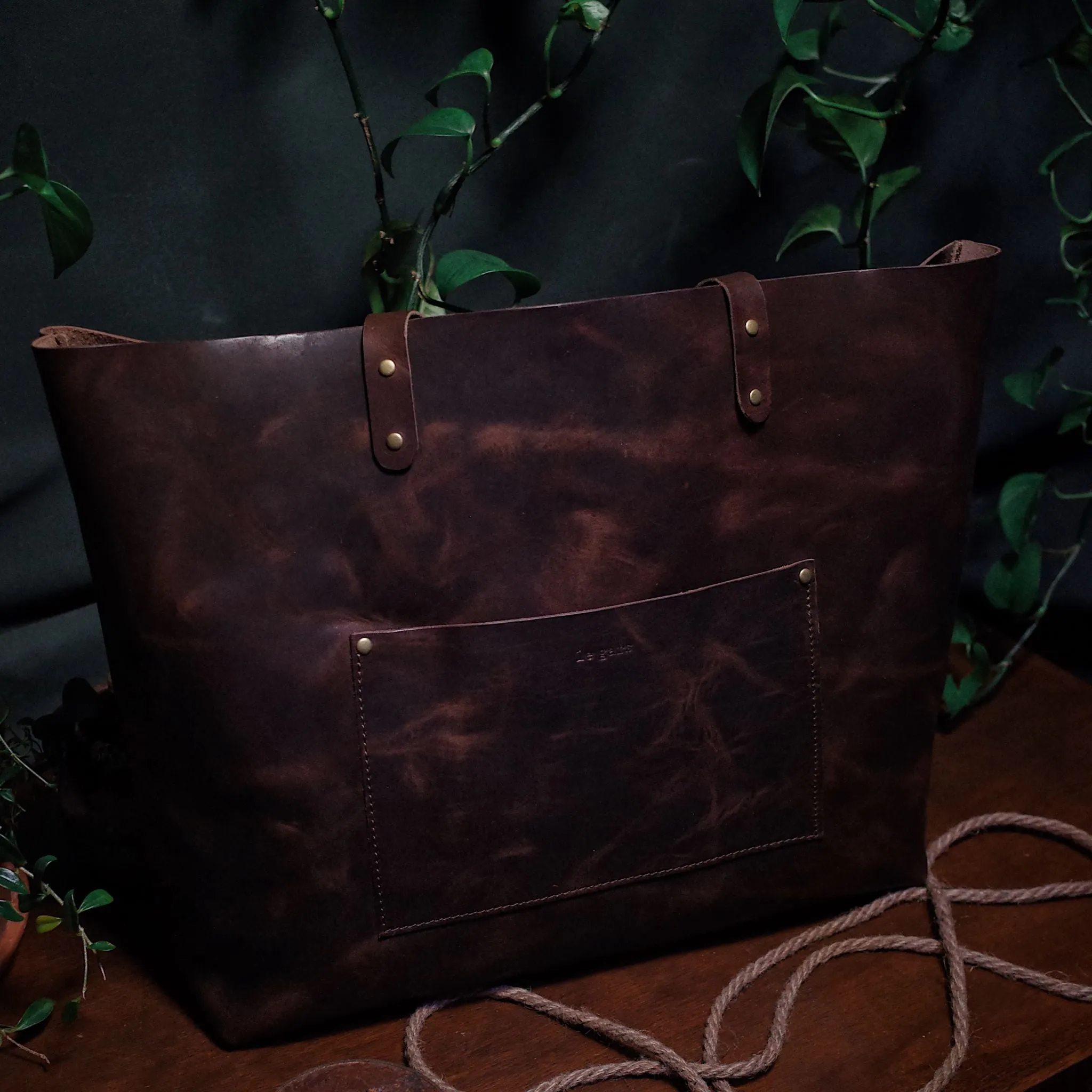Dunham Leather Tote Bag – Dark Brown Edition