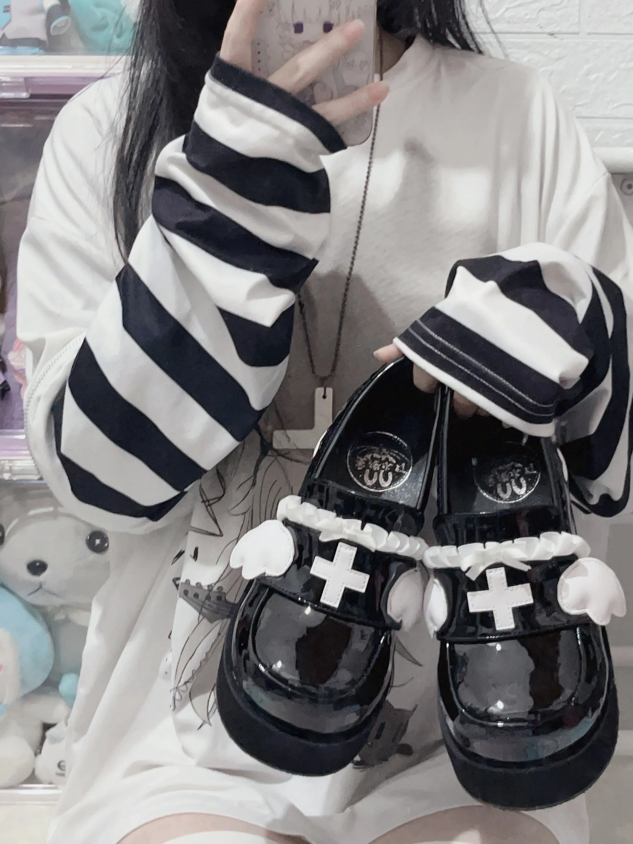 Kaikai Shoes Angel Lace Platform Medical