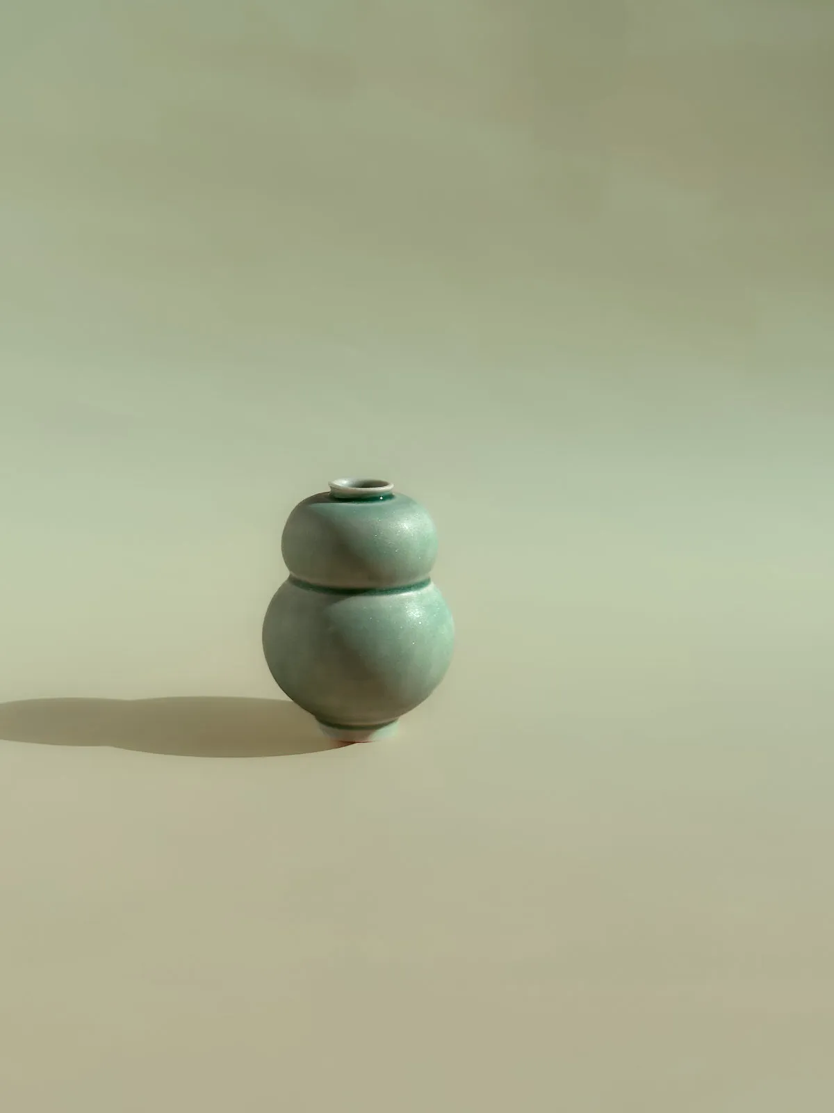 Miniature Vase: "Large" (Assorted)