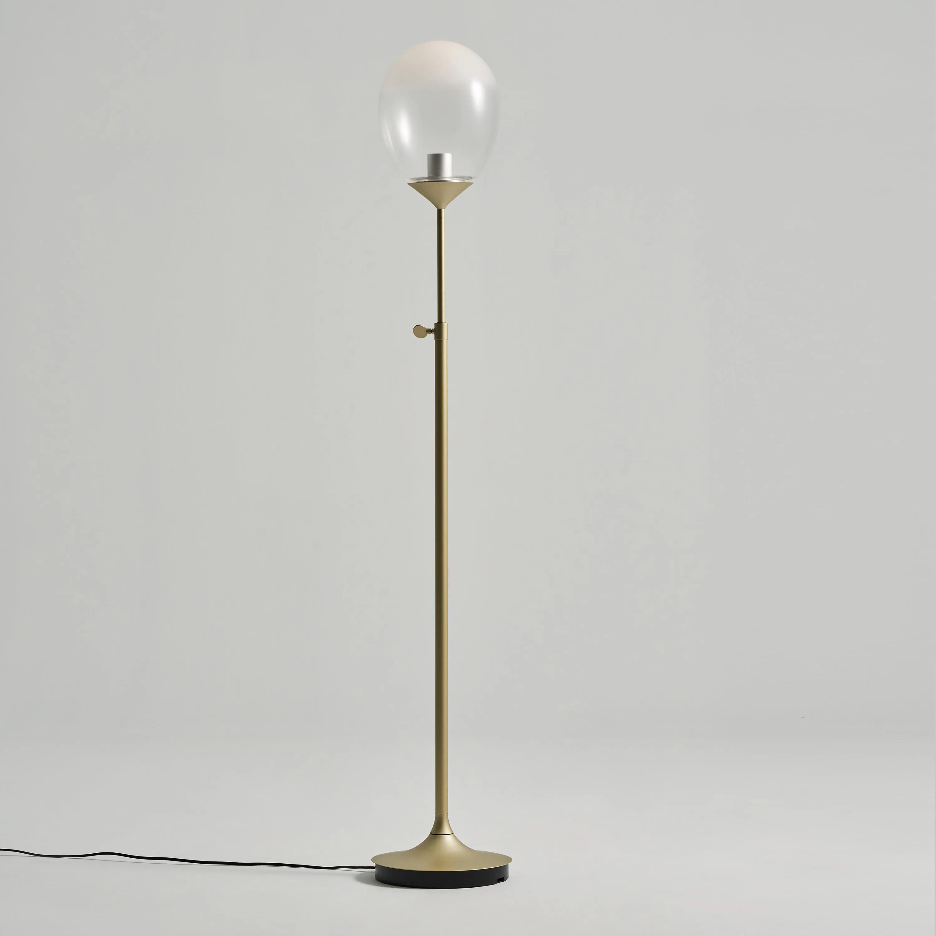 Mist LED Floor Lamp