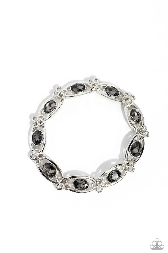Paparazzi Bracelet ~ Infinite Impression - Silver