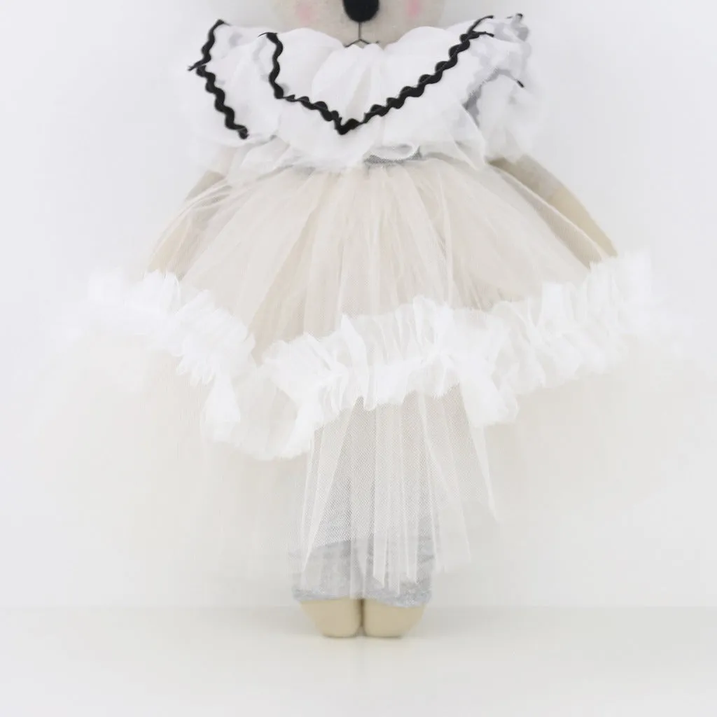 Pierrot Delphine Dormouse