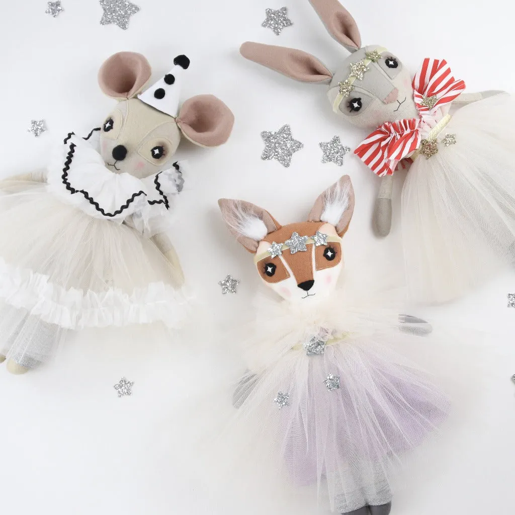 Pierrot Delphine Dormouse
