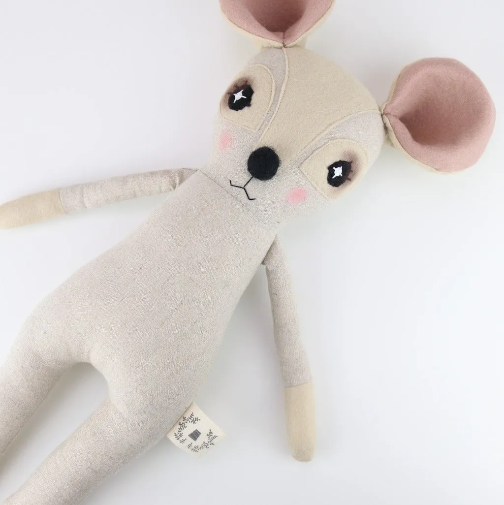 Pierrot Delphine Dormouse