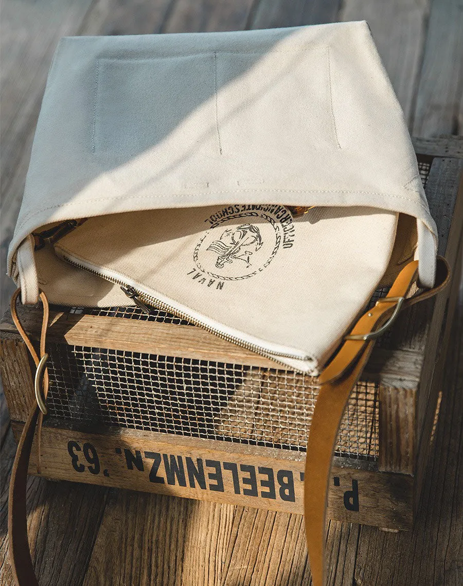 Simple American Retro Printing Tool Messenger Men's Bag