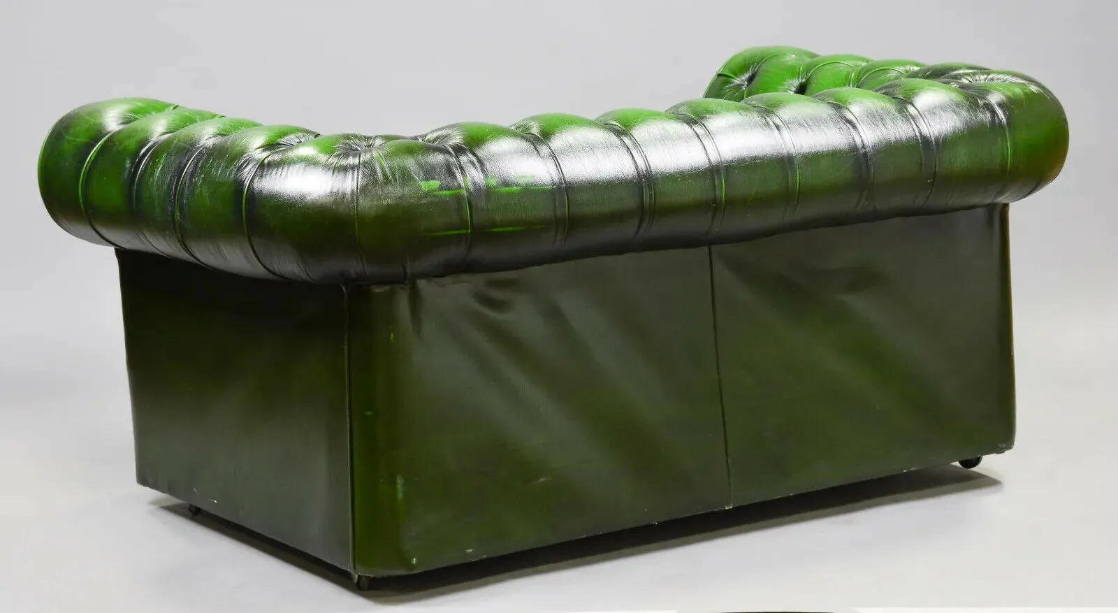 Sofa, British Green Leather Chesterfield 2 Seater, from England, Gorgeous!