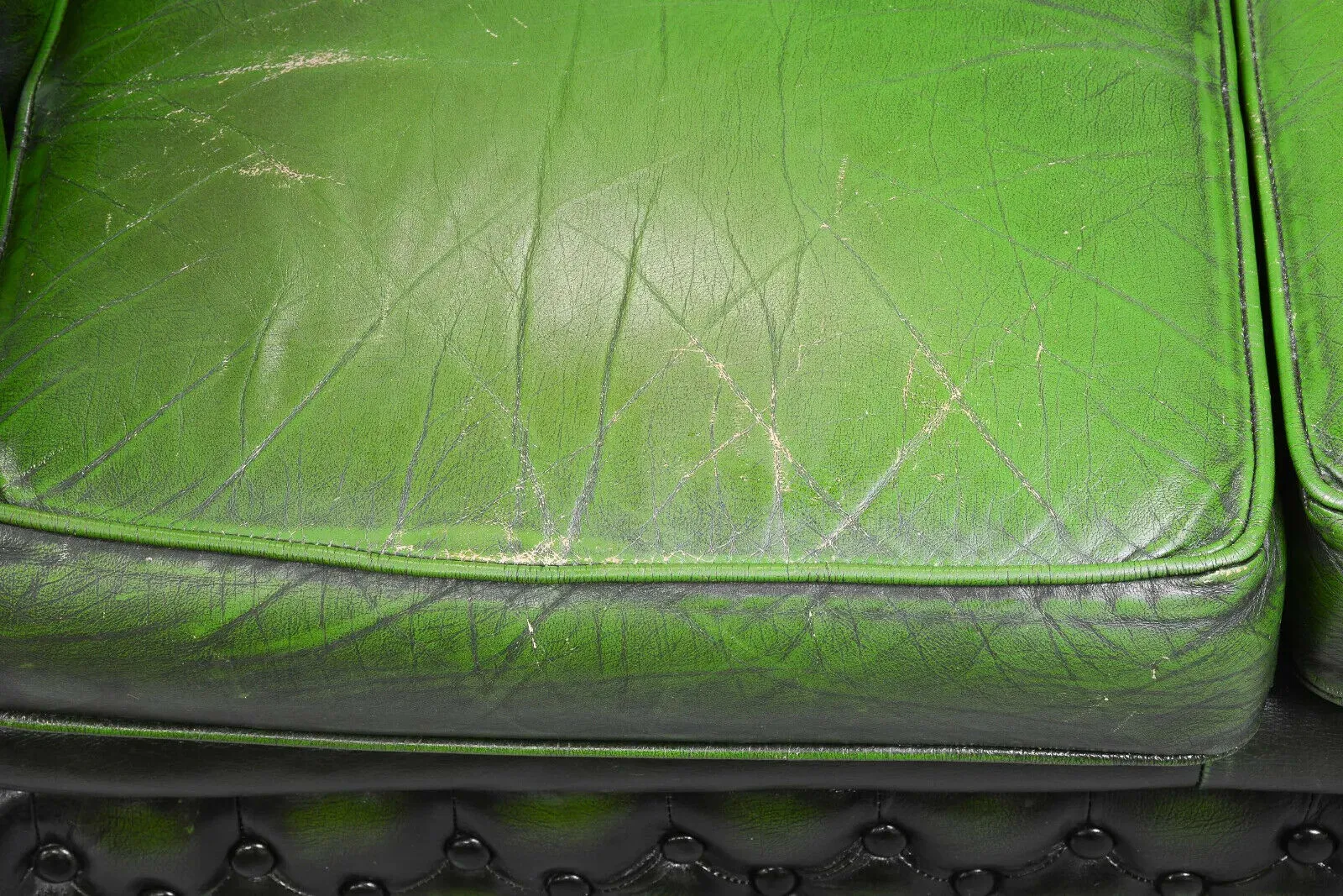 Sofa, British Green Leather Chesterfield 2 Seater, from England, Gorgeous!