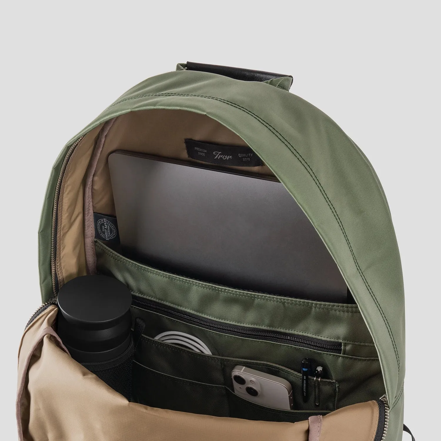 Staple Daypack Olive