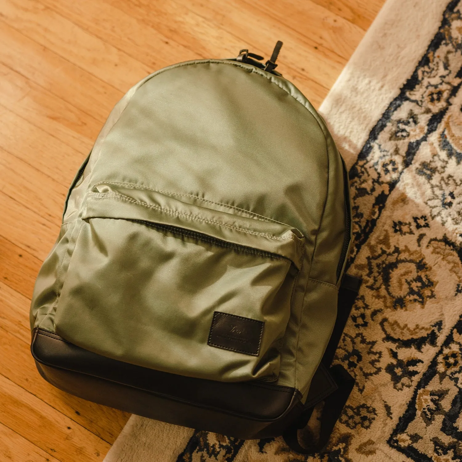 Staple Daypack Olive