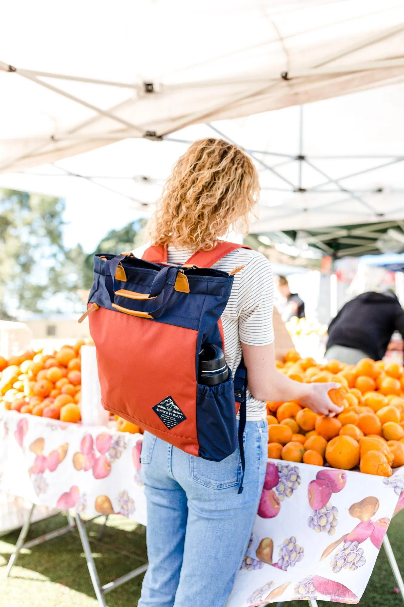 SUMMIT CONVERTIBLE TOTE PACK - NAVY/RUST