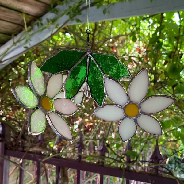 White Flower Spinner Glass craft (OG02)