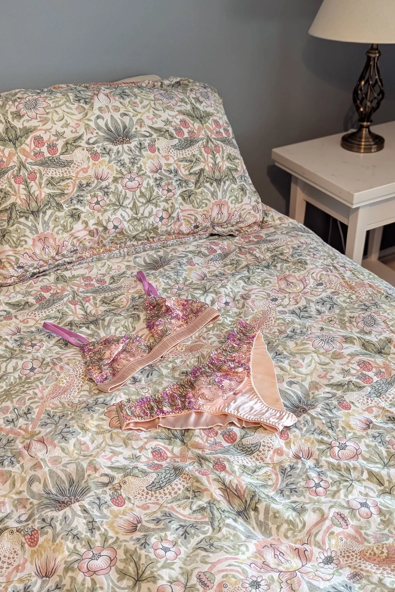 Wisteria knickers